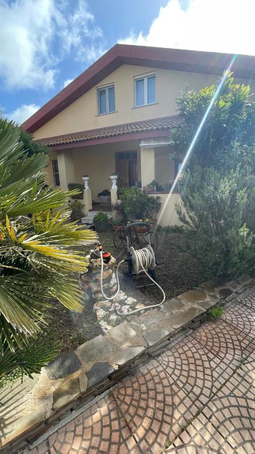 La Mansarda Bed & Breakfast Biancareddu ภายนอก รูปภาพ